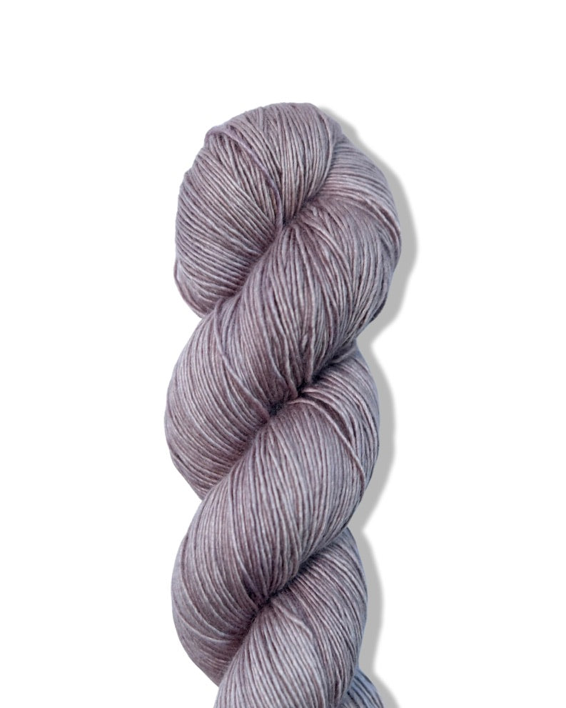 Lavender Silver | Silky Fingering