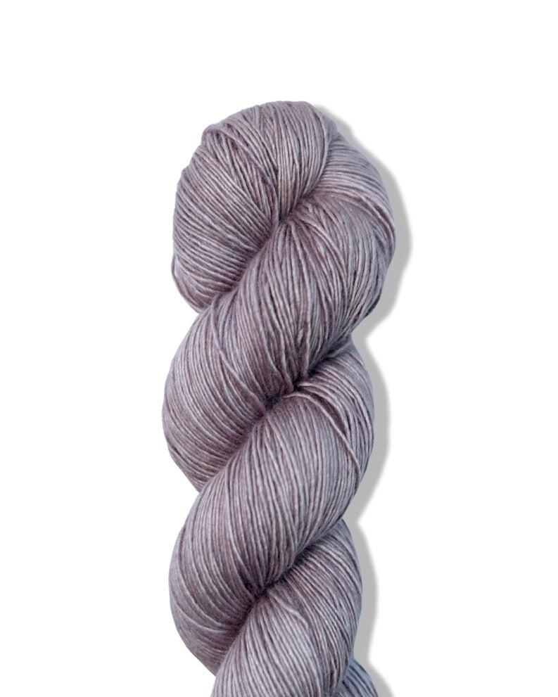 Lavender Silver | Silky Fingering