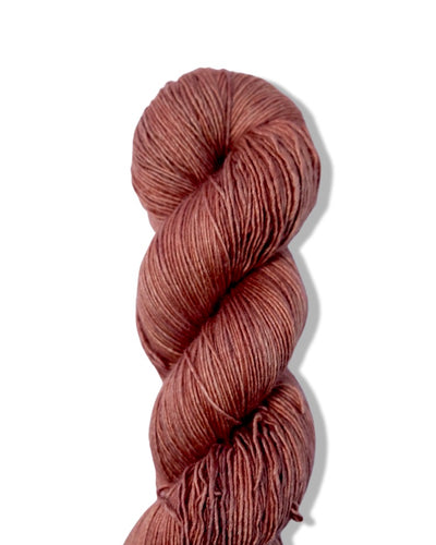 Garnet | Silky Fingering