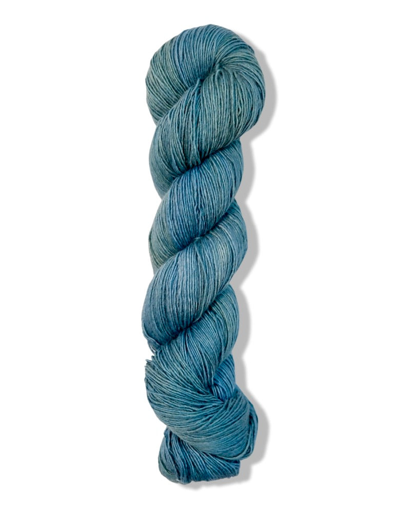 Blue Apatite | Silky Fingering